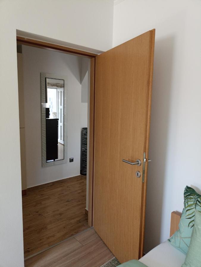 Апартаменти Apartman Lara Задар Екстер'єр фото